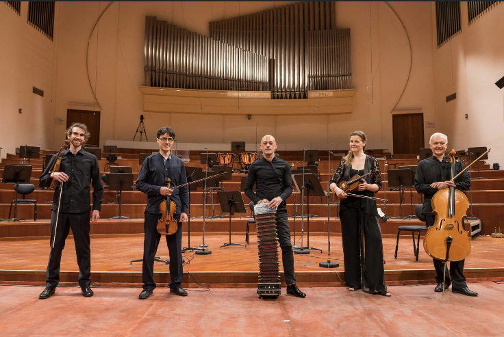 OMAGGIO A PIAZZOLLA